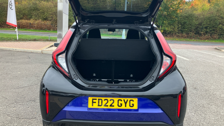 Toyota Aygo X 1.0 VVT-i Edge 5dr Petrol Hatchback